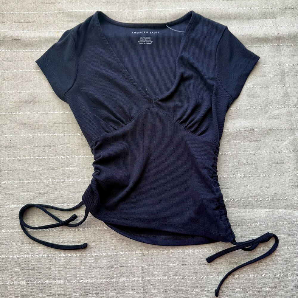 American Eagle Black Shirt Size xs